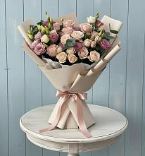 Букет цветов из:  Розы и Лизиантусы в Сива