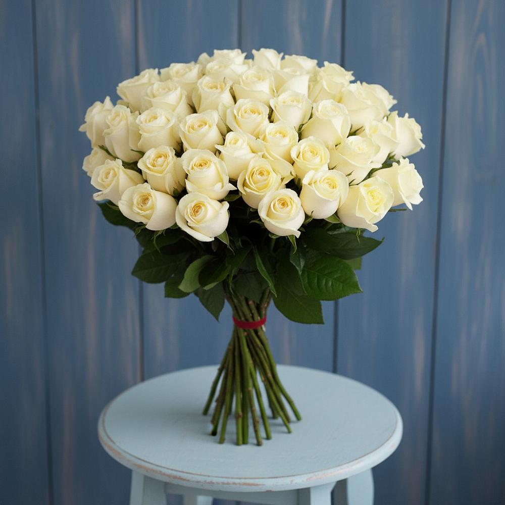 Букет 51 Белая роза Эдлесс Лав в Сива
