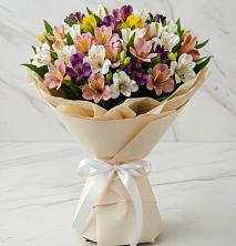 Букет цветов из:  Альстромерии в Сива