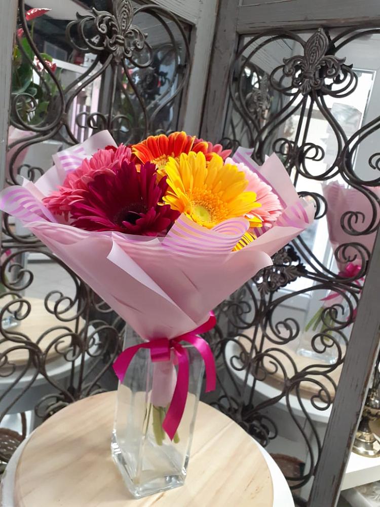 Букет цветов из: Герберы в Сива