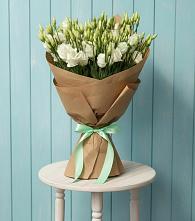 Букет цветов из:  Лизиантусы в Сива