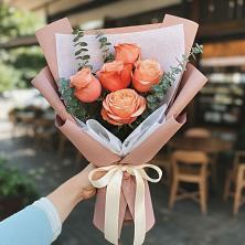 Букет цветов из:  Розы в Сива