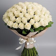 Букет 101 беля роза Белоснежка в Сива