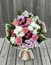 Букет цветов из:  Альстромерии, Гвоздики, Розы и Хризантемы в Сива