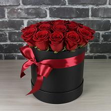 Цветочная композиция из Розы в шляпной коробке в Сива