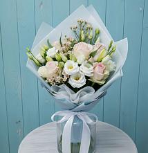 Букет цветов из:  Розы и Лизиантусы #REPLACE_PRED# Сива