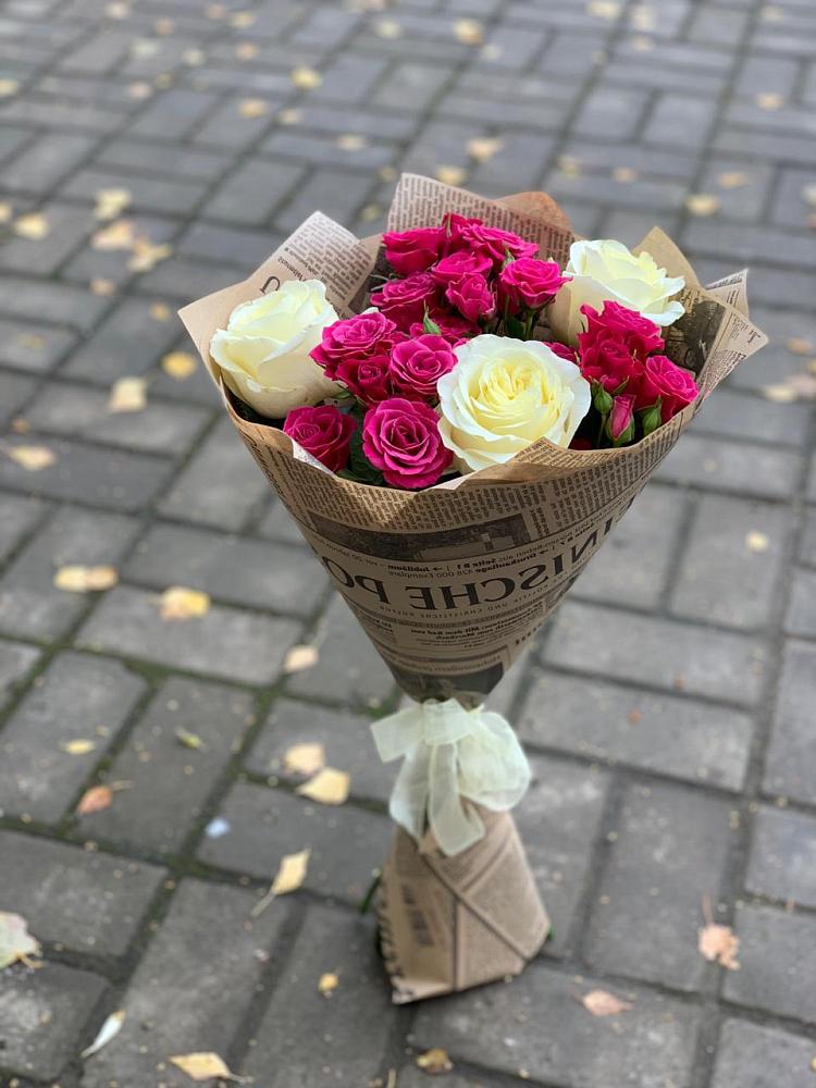 Букет цветов из: Розы в Сива