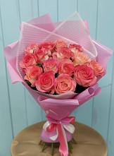 Букет 15 Розовых роз Равель в Сива