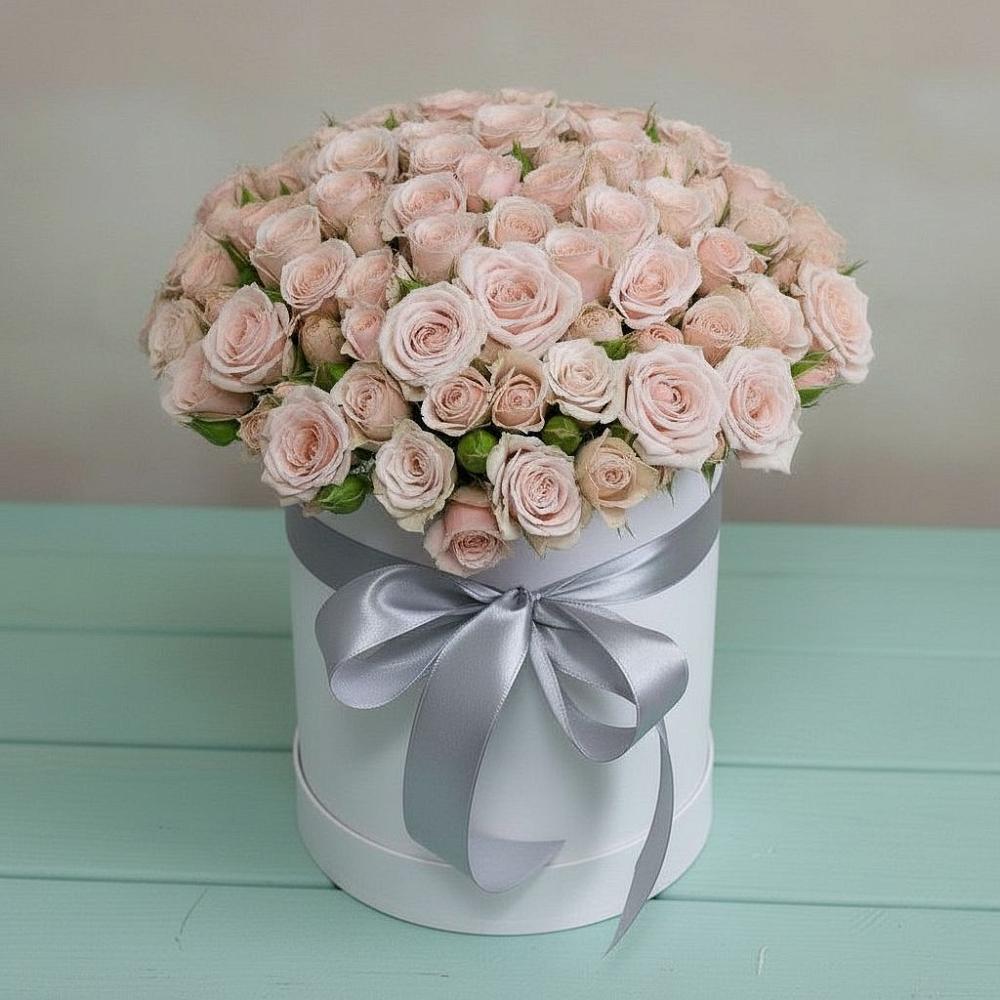 Цветочная композиция из Розы в шляпной коробке в Сива