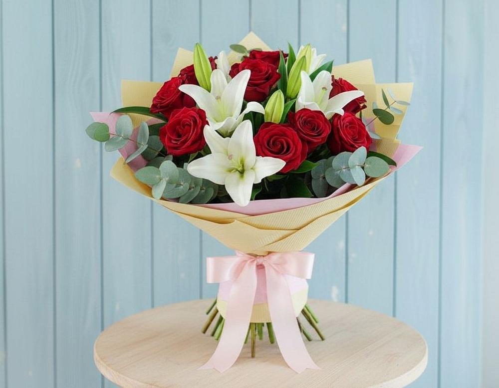 Букет цветов из: Лилии и Розы в Сива